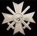 symbol_nazi_swastika_malteserkors_svaerd_solstraaler.jpg symbol_nazi_swastika_malteserkors_svaerd_solstraaler.jpg